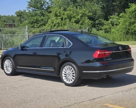 Чорний Фольксваген Пассат, об'ємом двигуна 1.8 л та пробігом 72 тис. км за 2300 $, фото 4 на Automoto.ua