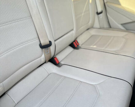 Черный Фольксваген Пассат, объемом двигателя 1.8 л и пробегом 128 тыс. км за 12800 $, фото 7 на Automoto.ua