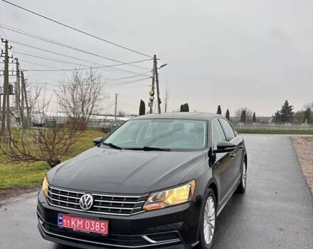 Чорний Фольксваген Пассат, об'ємом двигуна 1.8 л та пробігом 205 тис. км за 12600 $, фото 2 на Automoto.ua