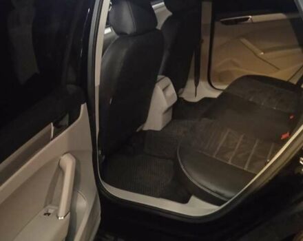 Черный Фольксваген Пассат, объемом двигателя 1.8 л и пробегом 175 тыс. км за 12500 $, фото 5 на Automoto.ua