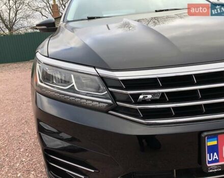 Чорний Фольксваген Пассат, об'ємом двигуна 1.8 л та пробігом 200 тис. км за 13700 $, фото 18 на Automoto.ua