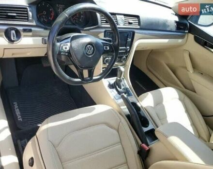 Чорний Фольксваген Пассат, об'ємом двигуна 1.8 л та пробігом 120 тис. км за 15000 $, фото 4 на Automoto.ua