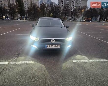 Черный Фольксваген Пассат, объемом двигателя 1.8 л и пробегом 175 тыс. км за 15800 $, фото 63 на Automoto.ua