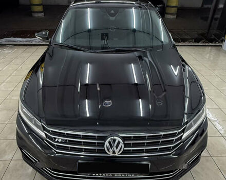 Черный Фольксваген Пассат, объемом двигателя 1.8 л и пробегом 149 тыс. км за 14500 $, фото 4 на Automoto.ua