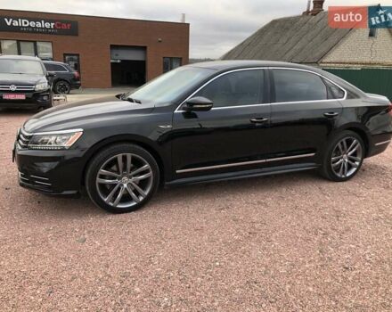 Чорний Фольксваген Пассат, об'ємом двигуна 1.8 л та пробігом 200 тис. км за 13700 $, фото 4 на Automoto.ua