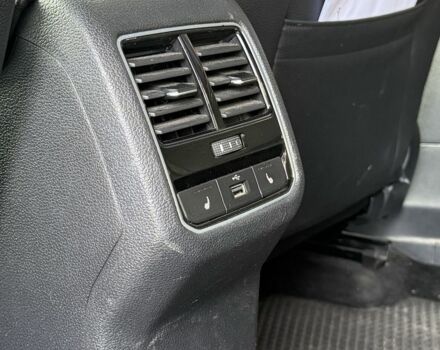 Черный Фольксваген Пассат, объемом двигателя 1.8 л и пробегом 173 тыс. км за 15300 $, фото 7 на Automoto.ua