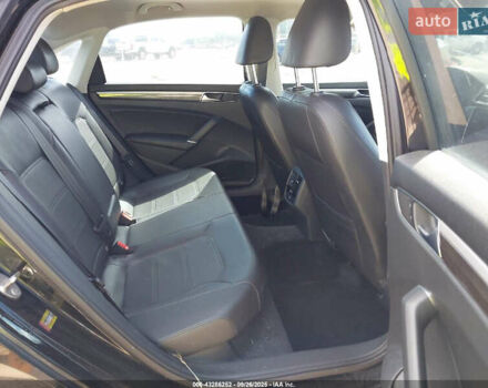 Черный Фольксваген Пассат, объемом двигателя 0 л и пробегом 87 тыс. км за 2000 $, фото 5 на Automoto.ua