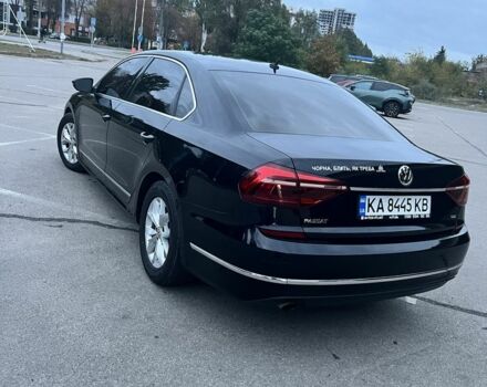 Черный Фольксваген Пассат, объемом двигателя 1.8 л и пробегом 175 тыс. км за 12200 $, фото 9 на Automoto.ua