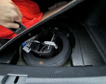 Черный Фольксваген Пассат, объемом двигателя 1.8 л и пробегом 145 тыс. км за 14800 $, фото 14 на Automoto.ua