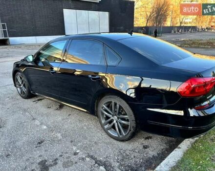 Чорний Фольксваген Пассат, об'ємом двигуна 1.8 л та пробігом 213 тис. км за 11000 $, фото 3 на Automoto.ua