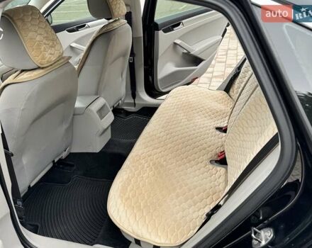 Черный Фольксваген Пассат, объемом двигателя 1.8 л и пробегом 215 тыс. км за 11500 $, фото 6 на Automoto.ua