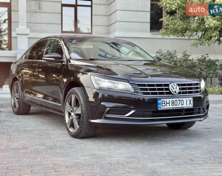 Черный Фольксваген Пассат, объемом двигателя 1.8 л и пробегом 216 тыс. км за 11999 $, фото 6 на Automoto.ua