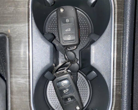 Чорний Фольксваген Пассат, об'ємом двигуна 1.8 л та пробігом 205 тис. км за 13100 $, фото 12 на Automoto.ua