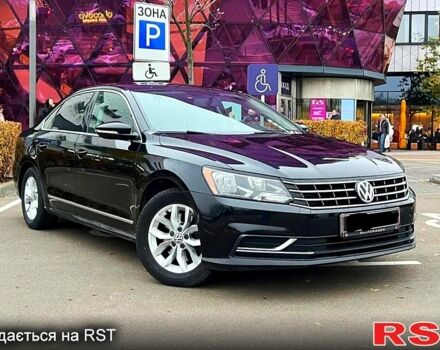Черный Фольксваген Пассат, объемом двигателя 1.8 л и пробегом 227 тыс. км за 11500 $, фото 1 на Automoto.ua