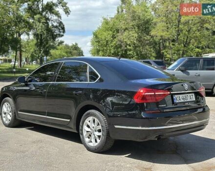 Черный Фольксваген Пассат, объемом двигателя 1.8 л и пробегом 206 тыс. км за 9999 $, фото 7 на Automoto.ua