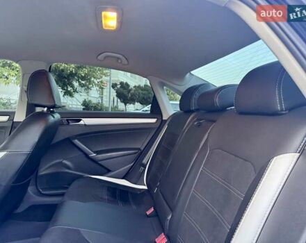 Черный Фольксваген Пассат, объемом двигателя 1.8 л и пробегом 216 тыс. км за 11999 $, фото 63 на Automoto.ua