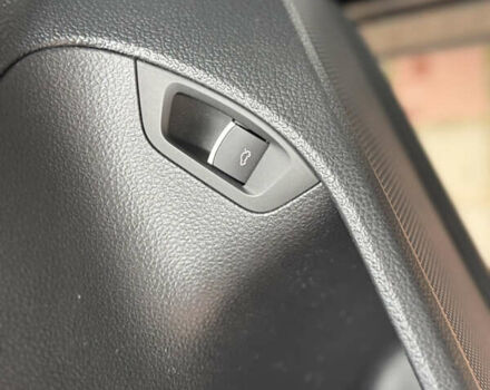 Чорний Фольксваген Пассат, об'ємом двигуна 1.8 л та пробігом 146 тис. км за 10900 $, фото 45 на Automoto.ua