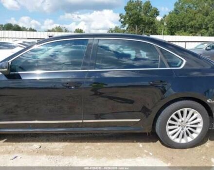 Черный Фольксваген Пассат, объемом двигателя 1.8 л и пробегом 87 тыс. км за 1400 $, фото 13 на Automoto.ua