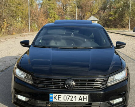 Черный Фольксваген Пассат, объемом двигателя 1.8 л и пробегом 173 тыс. км за 15300 $, фото 2 на Automoto.ua