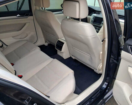 Черный Фольксваген Пассат, объемом двигателя 2 л и пробегом 215 тыс. км за 16800 $, фото 41 на Automoto.ua