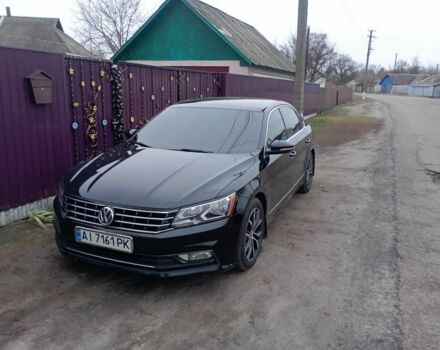 Чорний Фольксваген Пассат, об'ємом двигуна 1.8 л та пробігом 156 тис. км за 12500 $, фото 4 на Automoto.ua