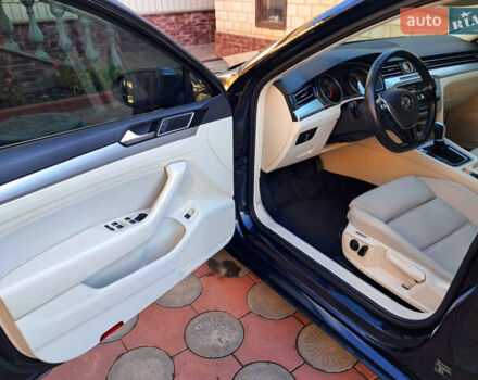 Чорний Фольксваген Пассат, об'ємом двигуна 2 л та пробігом 215 тис. км за 17300 $, фото 39 на Automoto.ua