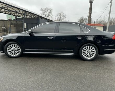 Черный Фольксваген Пассат, объемом двигателя 1.8 л и пробегом 190 тыс. км за 13800 $, фото 22 на Automoto.ua