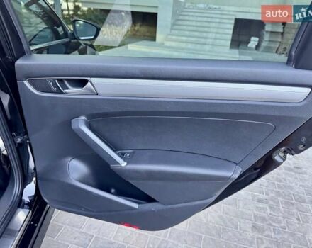 Черный Фольксваген Пассат, объемом двигателя 1.8 л и пробегом 216 тыс. км за 11999 $, фото 57 на Automoto.ua