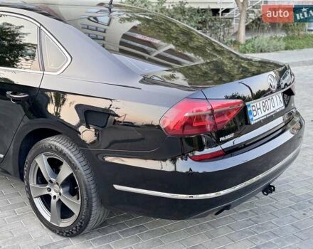 Черный Фольксваген Пассат, объемом двигателя 1.8 л и пробегом 216 тыс. км за 11999 $, фото 22 на Automoto.ua