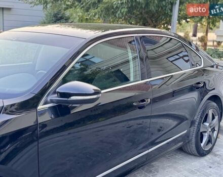 Черный Фольксваген Пассат, объемом двигателя 1.8 л и пробегом 216 тыс. км за 11999 $, фото 12 на Automoto.ua