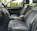 Черный Фольксваген Пассат, объемом двигателя 1.97 л и пробегом 221 тыс. км за 17950 $, фото 60 на Automoto.ua