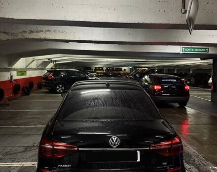 Чорний Фольксваген Пассат, об'ємом двигуна 1.8 л та пробігом 186 тис. км за 14500 $, фото 4 на Automoto.ua