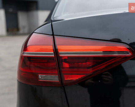 Чорний Фольксваген Пассат, об'ємом двигуна 1.8 л та пробігом 191 тис. км за 13800 $, фото 17 на Automoto.ua