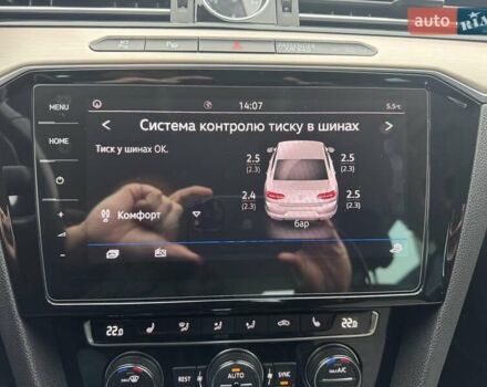 Черный Фольксваген Пассат, объемом двигателя 1.97 л и пробегом 219 тыс. км за 20000 $, фото 28 на Automoto.ua