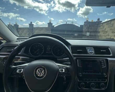 Черный Фольксваген Пассат, объемом двигателя 1.8 л и пробегом 188 тыс. км за 13200 $, фото 3 на Automoto.ua