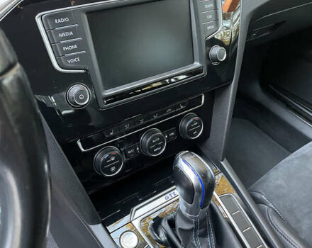 Черный Фольксваген Пассат, объемом двигателя 1.4 л и пробегом 203 тыс. км за 19000 $, фото 21 на Automoto.ua