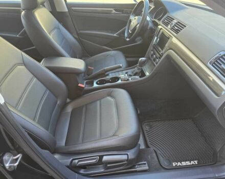 Чорний Фольксваген Пассат, об'ємом двигуна 1.8 л та пробігом 72 тис. км за 2300 $, фото 7 на Automoto.ua