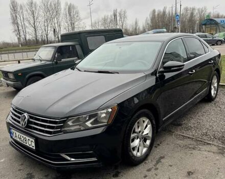 Черный Фольксваген Пассат, объемом двигателя 1.8 л и пробегом 198 тыс. км за 12900 $, фото 16 на Automoto.ua
