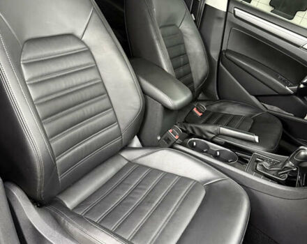 Черный Фольксваген Пассат, объемом двигателя 1.8 л и пробегом 149 тыс. км за 14500 $, фото 14 на Automoto.ua