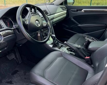 Черный Фольксваген Пассат, объемом двигателя 1.8 л и пробегом 168 тыс. км за 14000 $, фото 2 на Automoto.ua