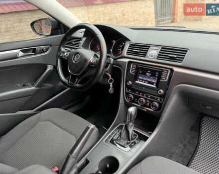 Чорний Фольксваген Пассат, об'ємом двигуна 1.8 л та пробігом 146 тис. км за 10900 $, фото 50 на Automoto.ua