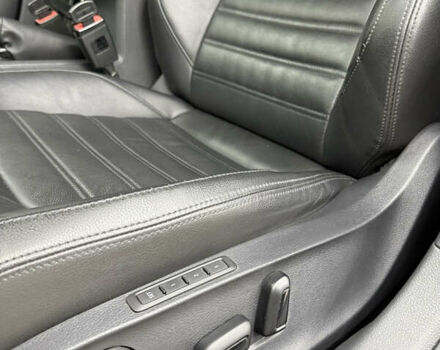 Черный Фольксваген Пассат, объемом двигателя 1.8 л и пробегом 149 тыс. км за 14500 $, фото 19 на Automoto.ua