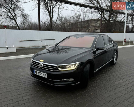 Черный Фольксваген Пассат, объемом двигателя 1.97 л и пробегом 287 тыс. км за 19500 $, фото 1 на Automoto.ua