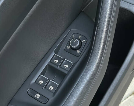 Черный Фольксваген Пассат, объемом двигателя 1.97 л и пробегом 240 тыс. км за 18800 $, фото 8 на Automoto.ua