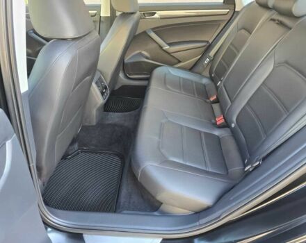 Чорний Фольксваген Пассат, об'ємом двигуна 1.8 л та пробігом 72 тис. км за 2300 $, фото 11 на Automoto.ua