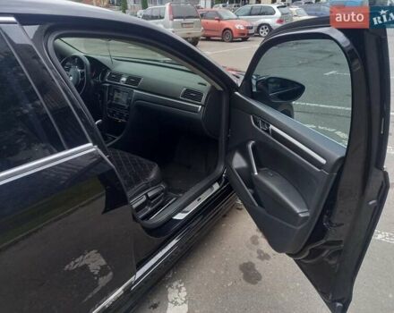 Черный Фольксваген Пассат, объемом двигателя 1.8 л и пробегом 150 тыс. км за 13500 $, фото 4 на Automoto.ua