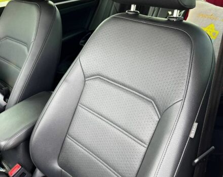 Черный Фольксваген Пассат, объемом двигателя 1.8 л и пробегом 168 тыс. км за 14000 $, фото 4 на Automoto.ua