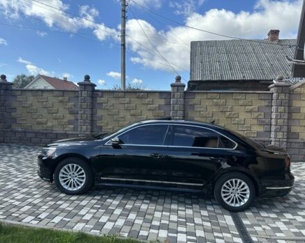 Черный Фольксваген Пассат, объемом двигателя 1.8 л и пробегом 188 тыс. км за 13200 $, фото 10 на Automoto.ua