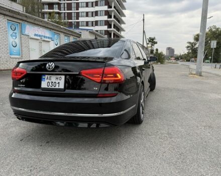 Черный Фольксваген Пассат, объемом двигателя 1.8 л и пробегом 190 тыс. км за 13800 $, фото 4 на Automoto.ua