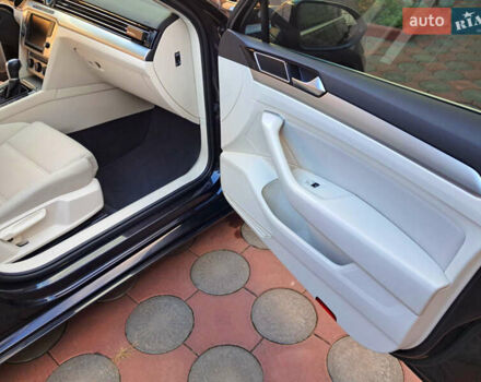 Чорний Фольксваген Пассат, об'ємом двигуна 2 л та пробігом 215 тис. км за 17300 $, фото 50 на Automoto.ua